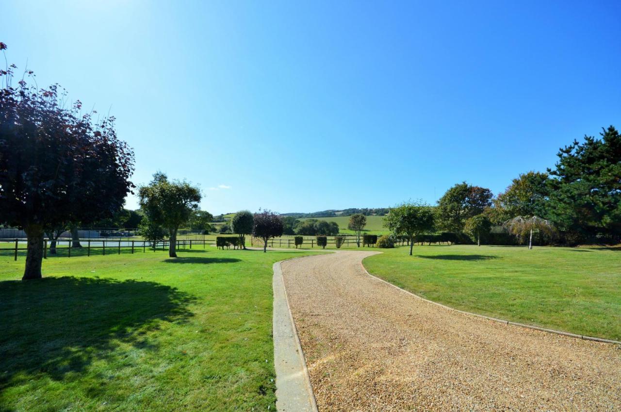 Rookley Farm Lodge - Pet friendly Eksteriør billede